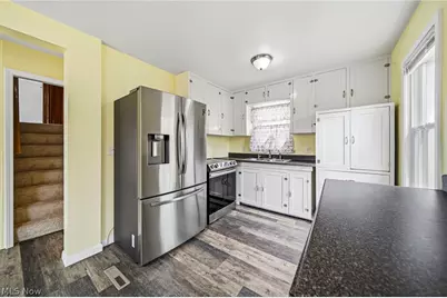 15904 Claridon Troy Road, Burton, OH 44021 - Photo 4