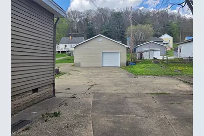 1720 Chestnut Street, Coshocton, OH 43812 - Photo 22