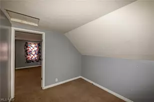 124 E 32nd St, Lorain, OH 44055 - Photo 14