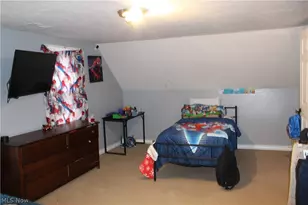 124 E 32nd St, Lorain, OH 44055 - Photo 6