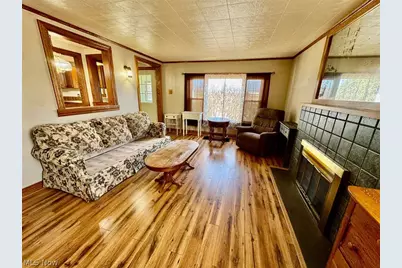 10131 Columbus Road NE, Louisville, OH 44641 - Photo 12