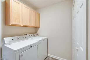 4046 Lindbergh Ave NW, Canton, OH 44718 - Photo 26