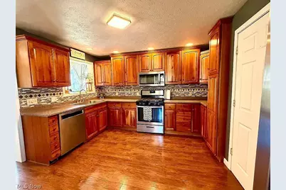 6134 Mahoning Avenue NW, Warren, OH 44481 - Photo 6