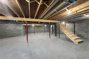 111 Crimson Circle, Dover, OH 44622 - Photo 12