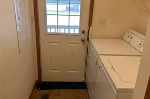 8909 Falcon Dr, Streetsboro, OH 44241 - Photo 16