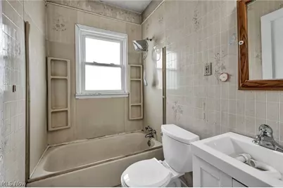 9220 Adams Avenue, Loveland, OH 44108 - Photo 38