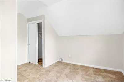 9610 Edmunds Avenue, Loveland, OH 44106 - Photo 26