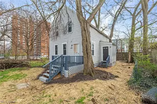 9610 Edmunds Ave, Loveland, OH 44106 - Photo 2