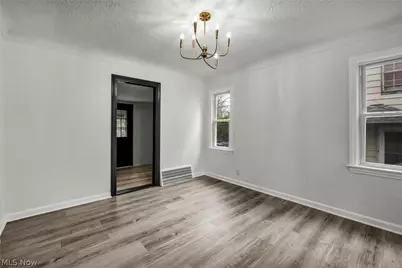 862 Keystone Drive, Cleveland Heights, OH 44121 - Photo 18