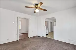 2815 Monroe Ave, Loveland, OH 44113 - Photo 22