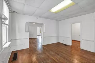 2815 Monroe Ave, Loveland, OH 44113 - Photo 14