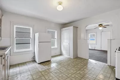 2815 Monroe Avenue, Loveland, OH 44113 - Photo 30