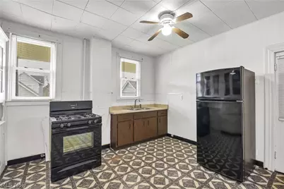 2815 Monroe Avenue, Loveland, OH 44113 - Photo 18