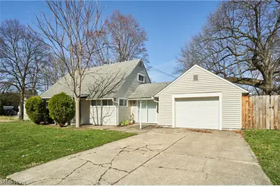 1011 Cooper Drive, Cuyahoga Falls, OH 44221 - Photo 2