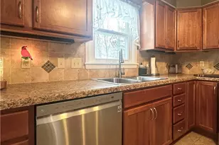 7915 Brookwood St NE, Warren, OH 44484 - Photo 14