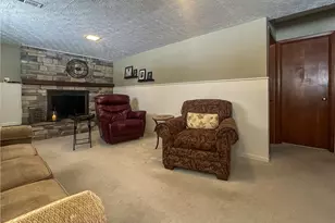 7915 Brookwood St NE, Warren, OH 44484 - Photo 22