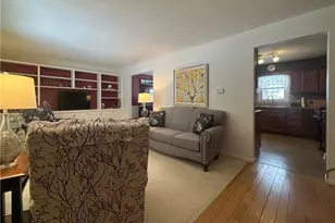 7915 Brookwood St NE, Warren, OH 44484 - Photo 4