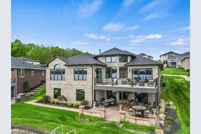 1004 Waters Edge Drive, Columbiana, OH 44408 - Photo 4