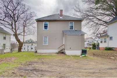 319 W Oxford Street, Alliance, OH 44601 - Photo 18