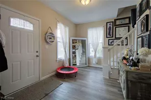 319 W Oxford St, Alliance, OH 44601 - Photo 4