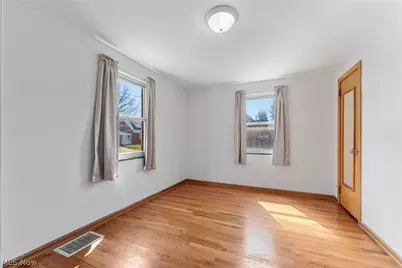 455 Royer Avenue NW, North Canton, OH 44720 - Photo 12