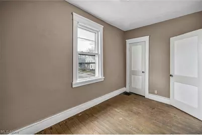 7909 Goodman Avenue, Loveland, OH 44105 - Photo 30
