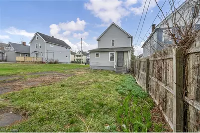 7909 Goodman Avenue, Loveland, OH 44105 - Photo 6