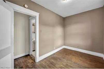 7909 Goodman Avenue, Loveland, OH 44105 - Photo 38