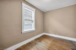 7909 Goodman Ave, Loveland, OH 44105 - Photo 32