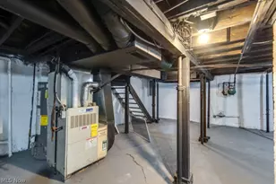 561 Melrose St, Akron, OH 44305 - Photo 26