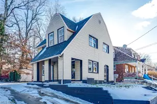 561 Melrose St, Akron, OH 44305 - Photo 2