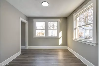 561 Melrose Street, Akron, OH 44305 - Photo 12