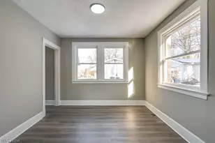 561 Melrose St, Akron, OH 44305 - Photo 12