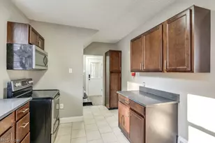 561 Melrose St, Akron, OH 44305 - Photo 16