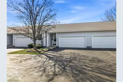 117 Greenfield Oval, Warren, OH 44483 - Photo 2
