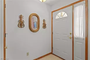 1450 Cove St NW, Uniontown, OH 44685 - Photo 4