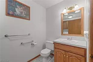 1450 Cove St NW, Uniontown, OH 44685 - Photo 20