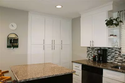 1936 Revere Road, Cleveland Heights, OH 44118 - Photo 6