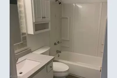 4706-4710 Maple Spur Drive, Stow, OH 44224 - Photo 6