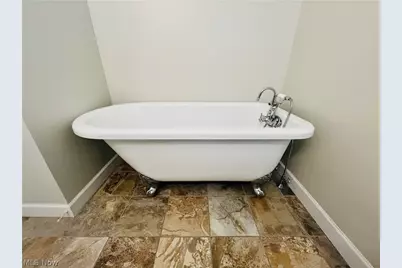 675 Bridle Court, Geneva, OH 44041 - Photo 40