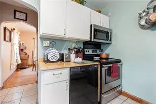 1852 Euclid Ave, Zanesville, OH 43701 - Photo 10