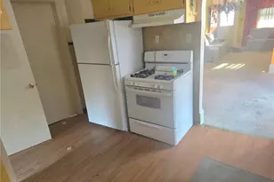 646 Columbia Ave, Akron, OH 44310 - Photo 10