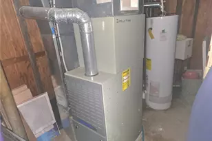 646 Columbia Ave, Akron, OH 44310 - Photo 16