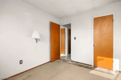 4608 Gary Avenue, Lorain, OH 44055 - Photo 18