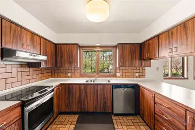 340 Edgemeer Place, Oberlin, OH 44074 - Photo 16