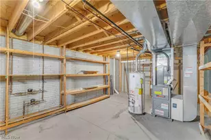 1023 Gulf Rd, Elyria, OH 44035 - Photo 28