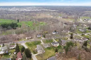 1023 Gulf Rd, Elyria, OH 44035 - Photo 40