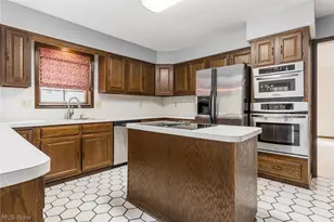 5180 Etna Rd, Columbus, OH 43213 - Photo 18