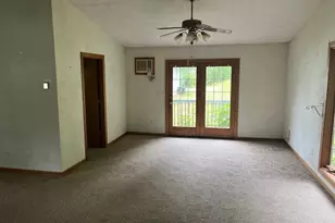 219 W College St, Scio, OH 43988 - Photo 12