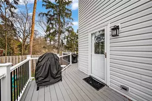 425 N Broadway St, Medina, OH 44256 - Photo 40